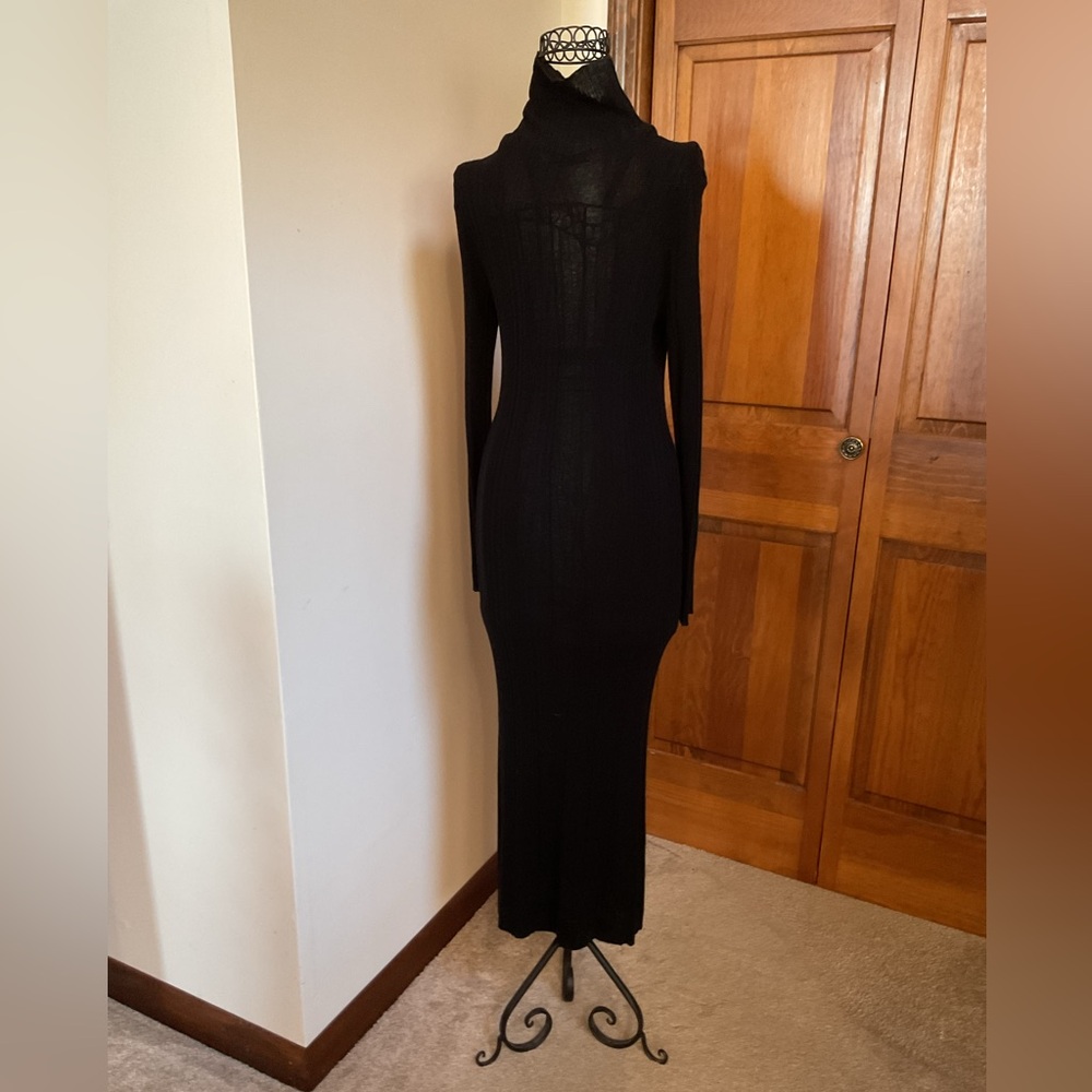 Zara Ribbed wool dress, Medium - Picture 2 of 8
